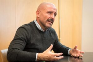 Controverse rond betrekking en integriteit binnen de Spaanse politieke leiders