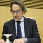 De waarheid achter de dramatische overstromingen: inzicht in de communicatie en besluiten