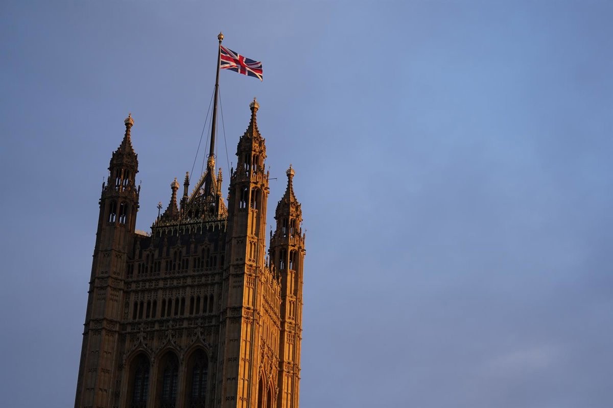 Nieuwe Onderwateroorlogsvoering van het Verenigd Koninkrijk: AI en Geavanceerde Capaciteiten Tegen Rusland