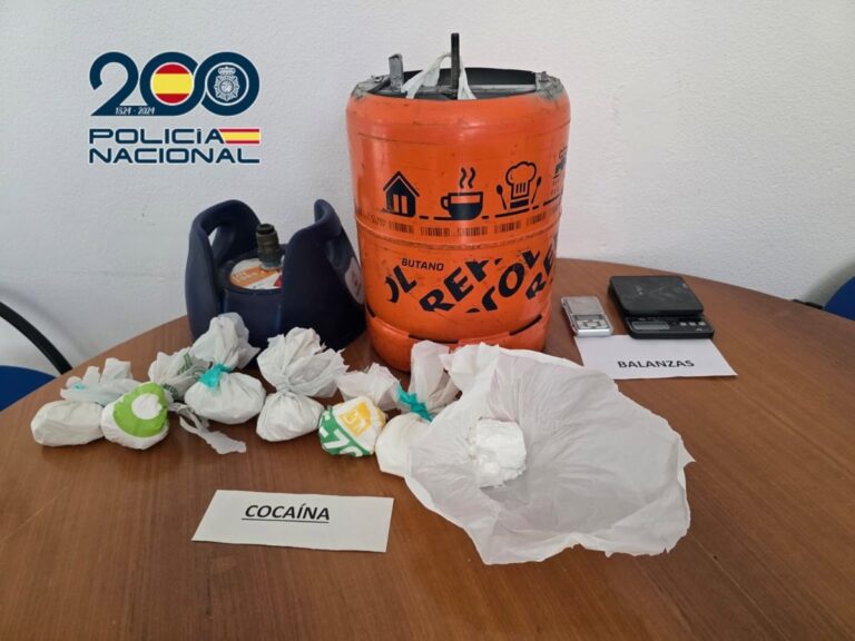 Operatie in Alicante: arrestatie en vondst van cocaïne in woning