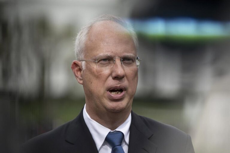 Rusland en de Nieuwe Pogingen tot Vrede tussen Oekraïne en Rusland in Miami