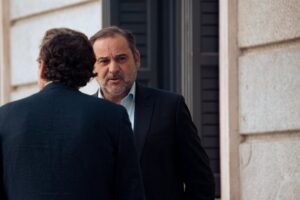 De rol van politieke vertegenwoordigers en juridische procedures: een overzicht van de situatie rond José Luis Ábalos