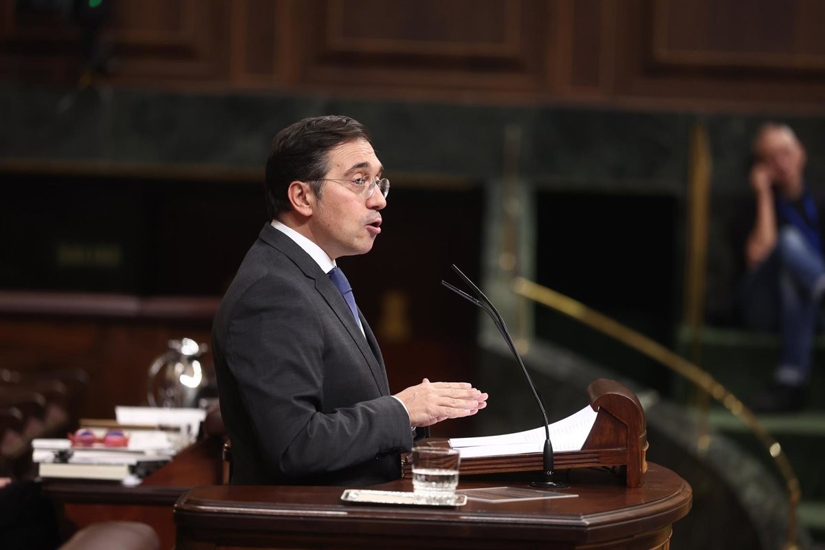 De rol van Spanje in de recente Venezuela-crisis: diplomatieke stappen en politieke implicaties