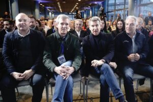 De toekomstdromen van de Spaanse politieke oppositie: strategische plannen en regionale rally's