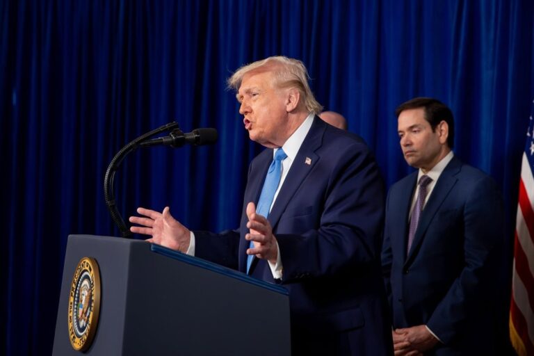 De Uitzonderlijke Opvattingen van Donald Trump over Recht en Macht